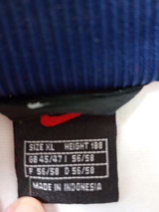 Chaqueta deportiva Nike Y2K blanca