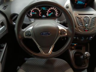 Ford Tourneo Courier Trend