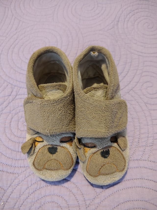 Zapatillas niño pug talla 26