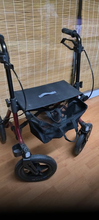 Andador 4 ruedas