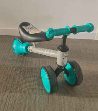 Bicicleta sin pedales para niño