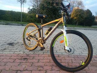Bicicleta Rockrider ST500