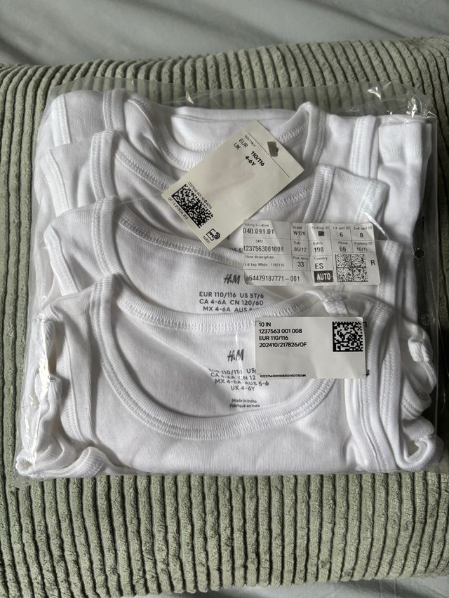 Camisetas interiores niño H&M Talla 110/116 4-6