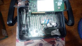 HP PROLIANT ML330 G2 Servidor Dual Pentium III
