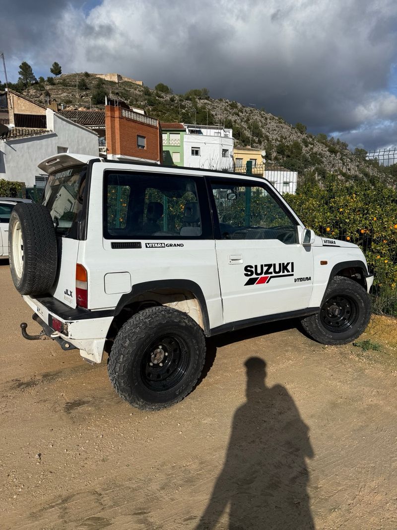 Suzuki Vitara 1998 - foto 1