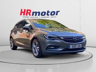 Opel Astra Dynamic S&S