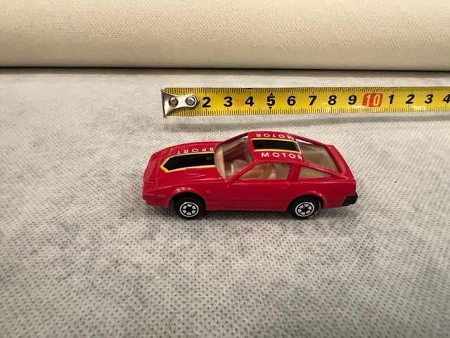 8 Macchinine Giocattolo da collezione Yat Ming