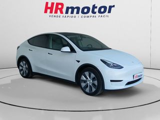 Tesla Model Y RWD