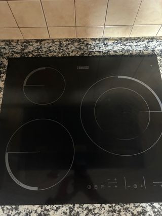 Vitroceramica Inducción Zanussi