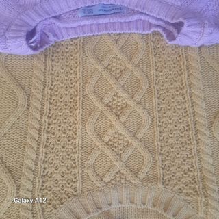 Dos jerséis de algodón rosa y amarillo