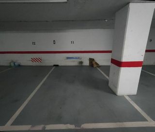 Garaje en venta en Sant Josep en Hospitalet de Llobregat, L´