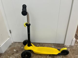 Patinete amarillo de 3 ruedas infantil Decathlon