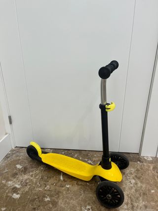 Patinete amarillo de 3 ruedas infantil Decathlon