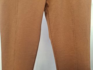 Pantalón mujer T 2XL con etiquetas. Medidas en des