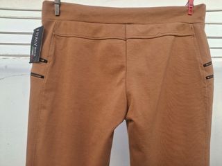 Pantalón mujer T 2XL con etiquetas. Medidas en des