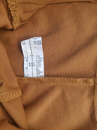 Pantalón mujer T 2XL con etiquetas. Medidas en des