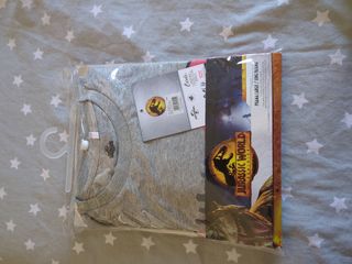 Pijama Dinosaurios T-Rex JURASSIC WORLD TALLA 7.
