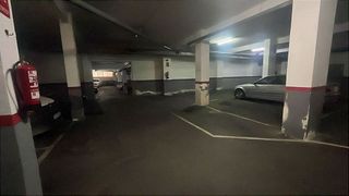 Garaje en venta en Sant Josep en Hospitalet de Llobregat, L´