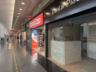 Local comercial en alquiler en Zona Industrial en Barbera del Vallès