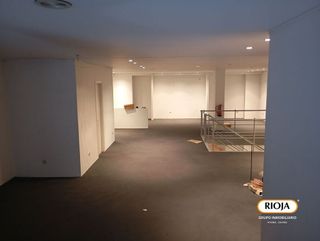 Local comercial en venta en Centro en Vitoria-Gasteiz