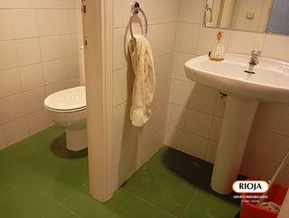 Local comercial en venta en Centro en Vitoria-Gasteiz