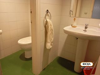 Local comercial en venta en Centro en Vitoria-Gasteiz