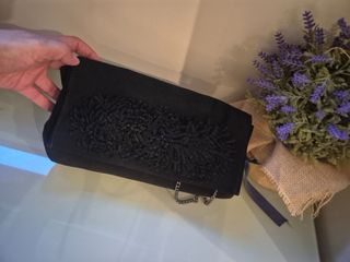 Bolso fiesta ante negro con cadena
