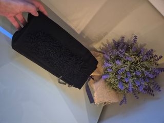 Bolso fiesta ante negro con cadena