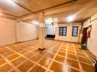Local comercial en alquiler en Campo San Francisco - Plaza de América en Oviedo