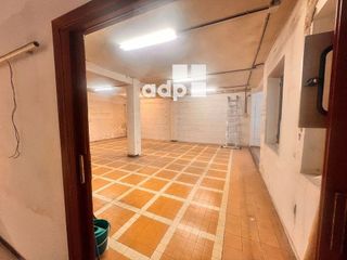 Local comercial en alquiler en Campo San Francisco - Plaza de América en Oviedo