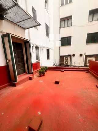 Local comercial en alquiler en Campo San Francisco - Plaza de América en Oviedo
