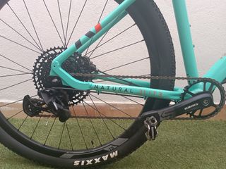 Megamo Natural Elite Eagle 07