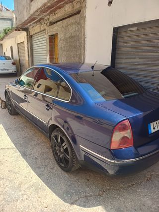 Volkswagen Passat 2003