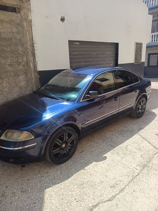 Volkswagen Passat 2003