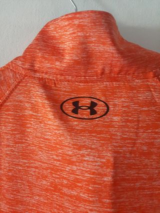 Camiseta deportiva Under Armour naranja