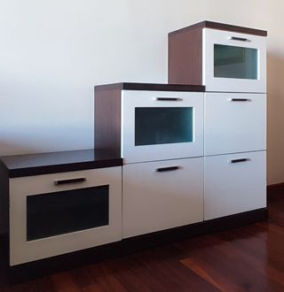 Mueble recibidor almacenaje madera y cristal