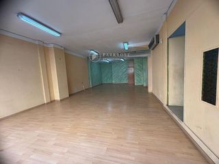 Local comercial en venta en El Poble Sec - Parc de Montjuïc en Barcelona