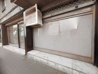Local comercial en venta en El Poble Sec - Parc de Montjuïc en Barcelona
