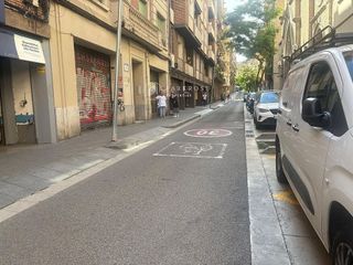 Local comercial en venta en El Poble Sec - Parc de Montjuïc en Barcelona