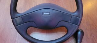 Volante Fiat con palanca de cambios 