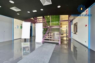 Oficina en alquiler en Barrio de Zaidín en Granada