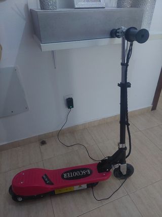 Patinete eléctrico niña