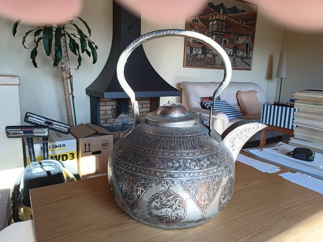 Tetera turca árabe antigua artesanal grabada mano.