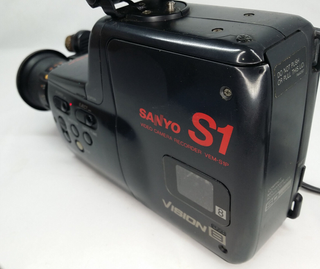 Videocámara Sanyo S-1 Super 8 VEM S1P 1978 (Leed)