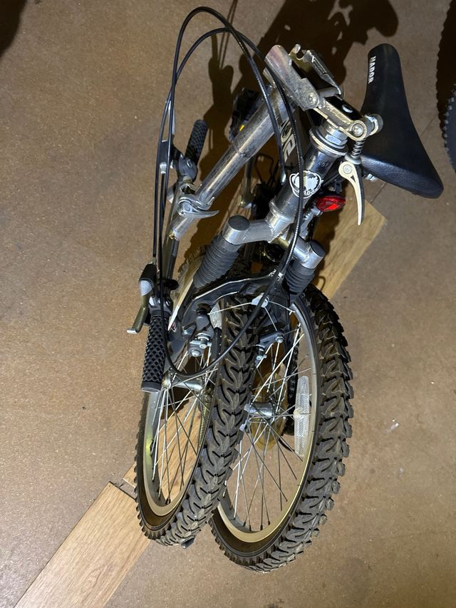 Bicicleta HADOR MOUNTAIN BIKE PLEGABLE