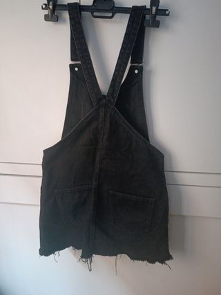Peto falda vaquero Zara negro