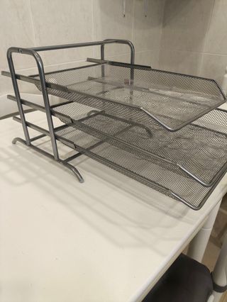 Bandeja de documentos metálica