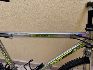 Dos bicicletas de montaña vintage Shimano 4000 s