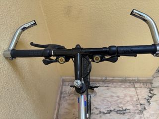 Dos bicicletas de montaña vintage Shimano 4000 s