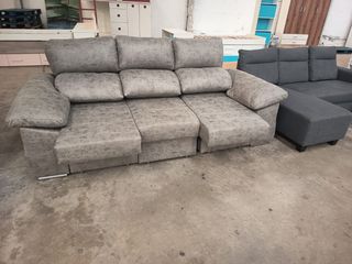 Sofá extraíble y reclinable gris